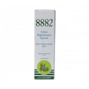 8882 Crème De Soin Régénératrice Spéciale